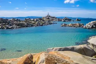 The natural beauty of the Lavezzi islands is plain to see, as is the monument to the wreck of the French frigate Sémillante, sunk in 1855, and Sardinia lies in the background