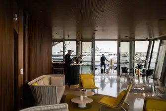 The lounge bar has a balcony overlooking Quai Camille Rayon, where berths with long leases are available