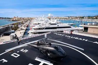There's a helipad for express transfers from nearby Nice airport