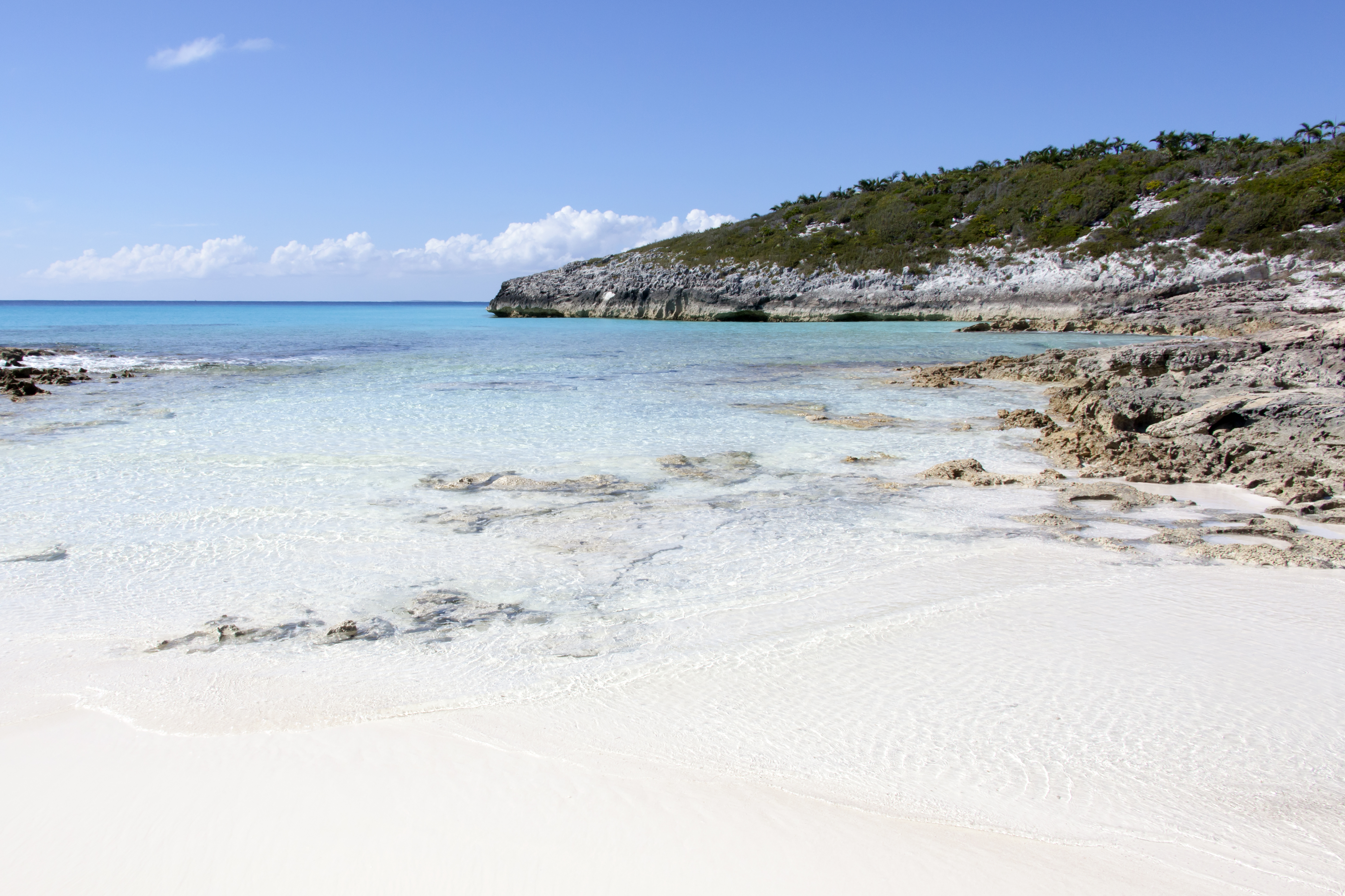 Uninhabited island beach Bahamas