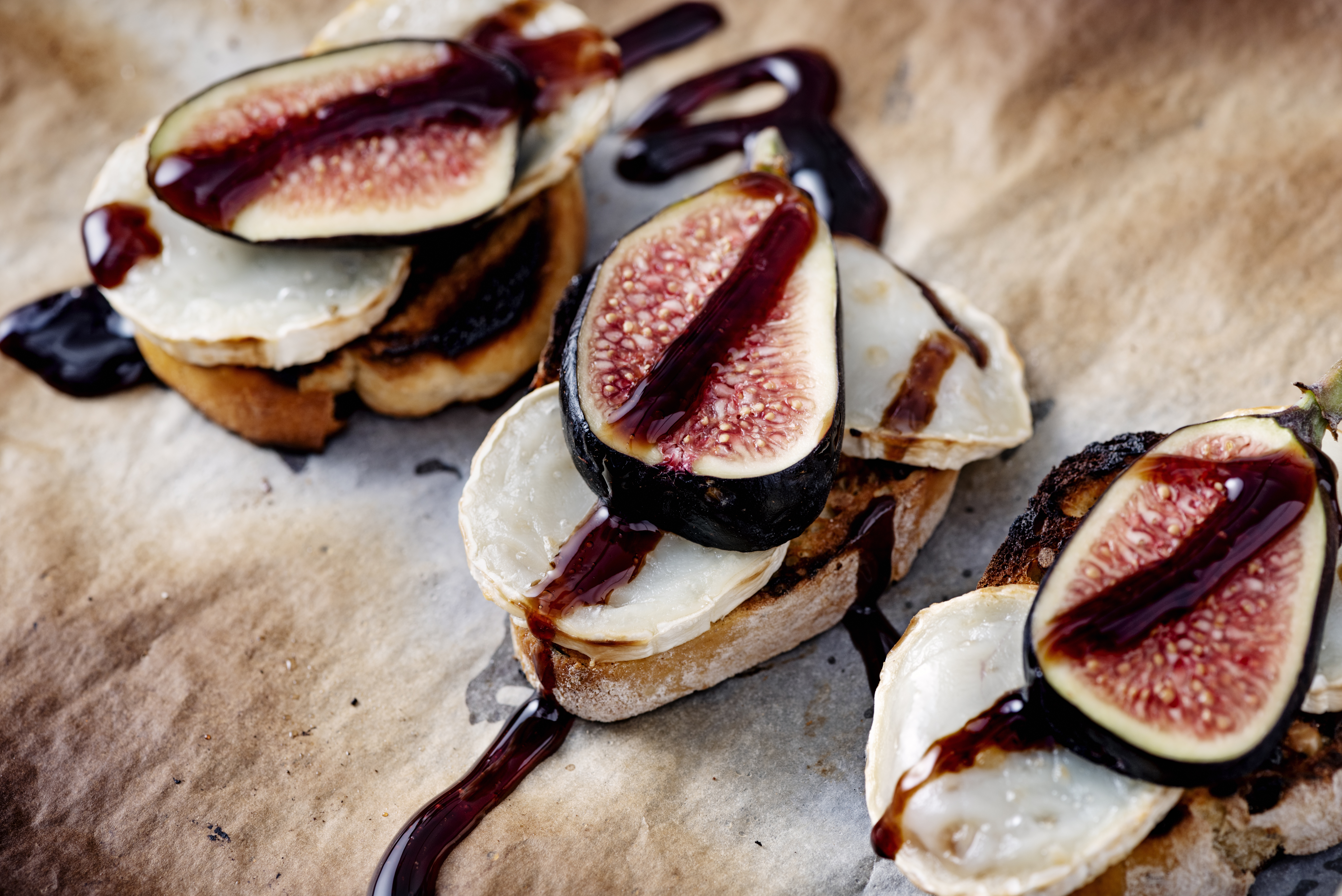 Fig cheese salad