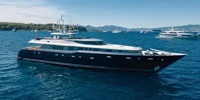 private yacht to buy