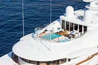 For a luxury owner's deck, AQUILA offers it all