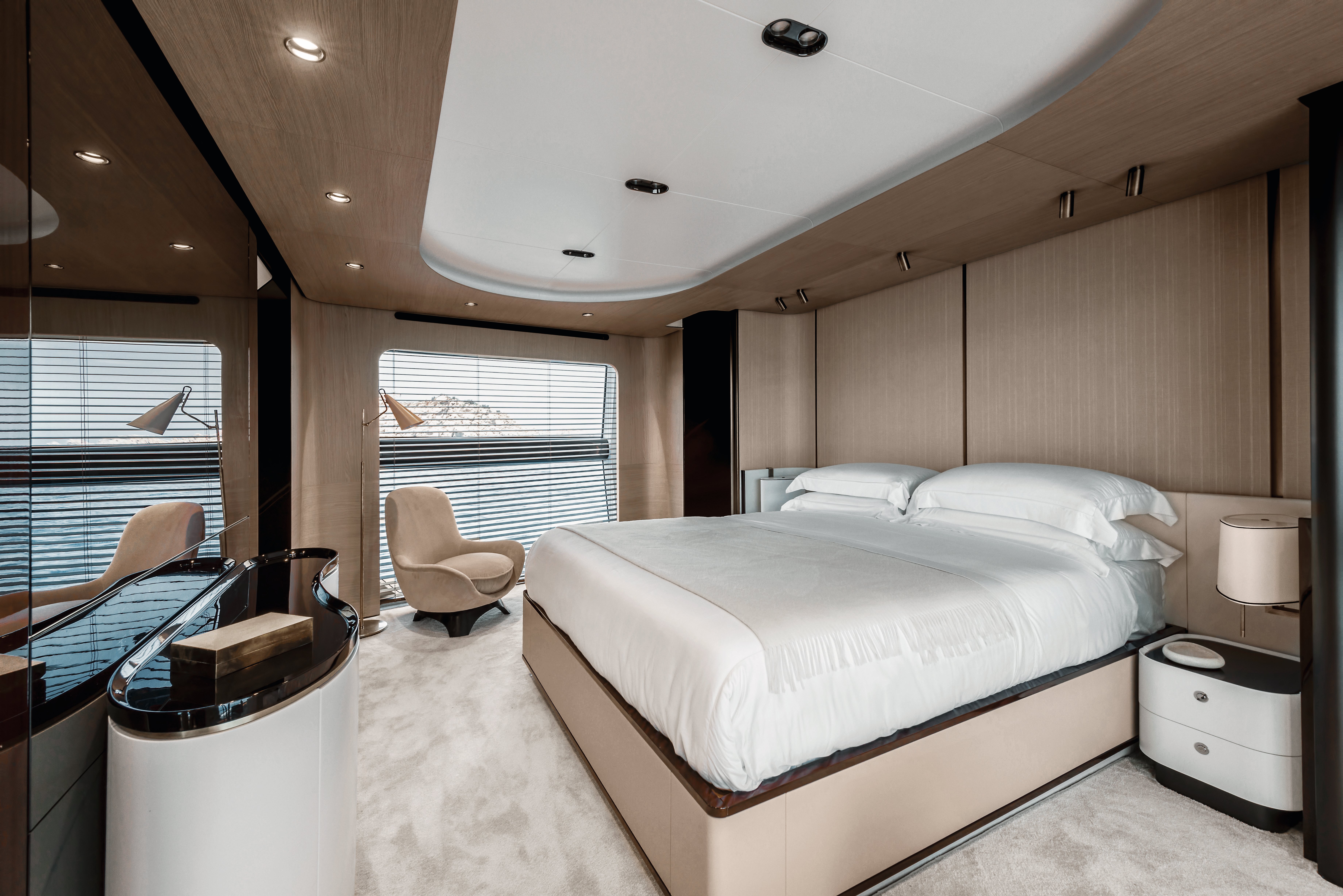 ASR yacht