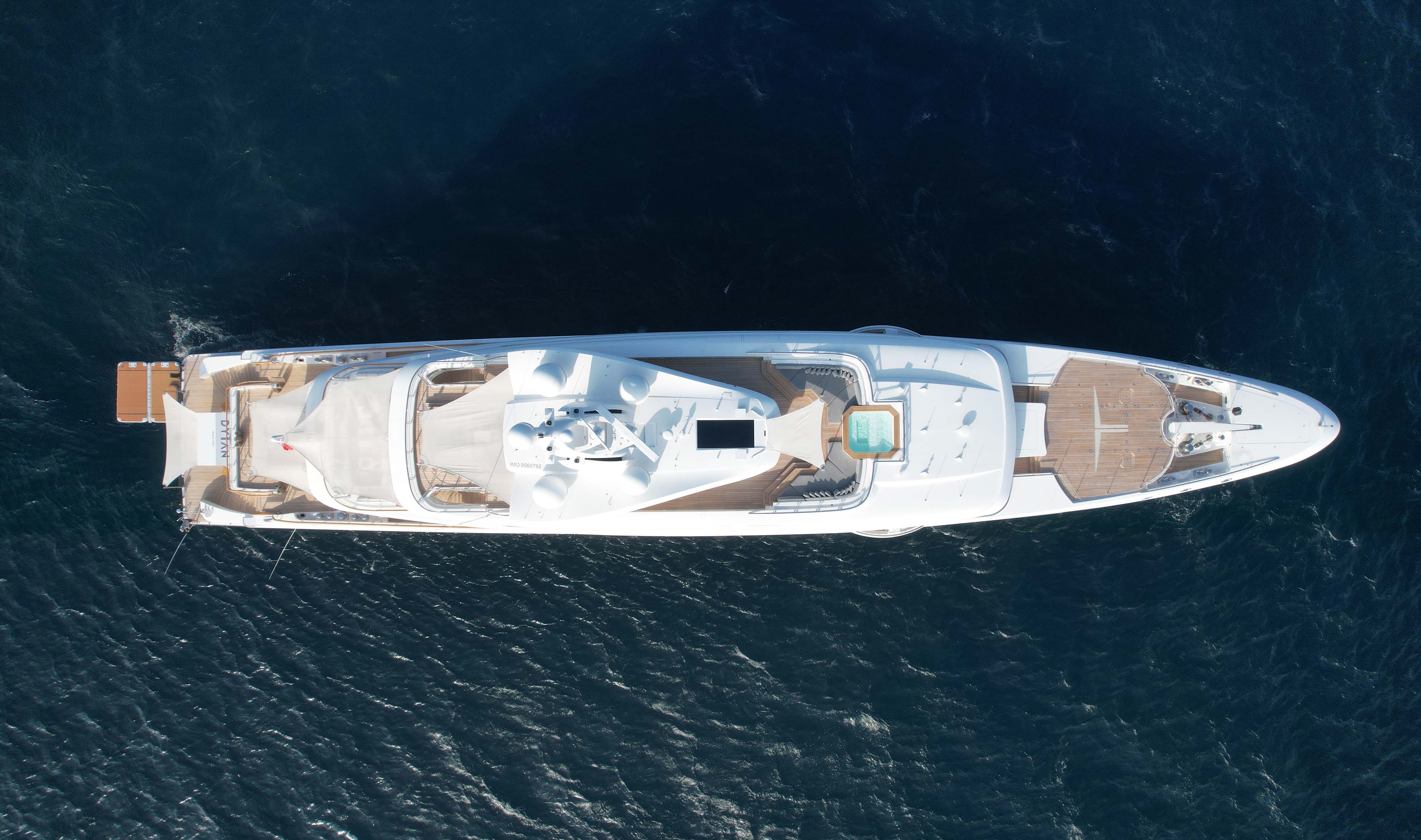 DYTAN yacht