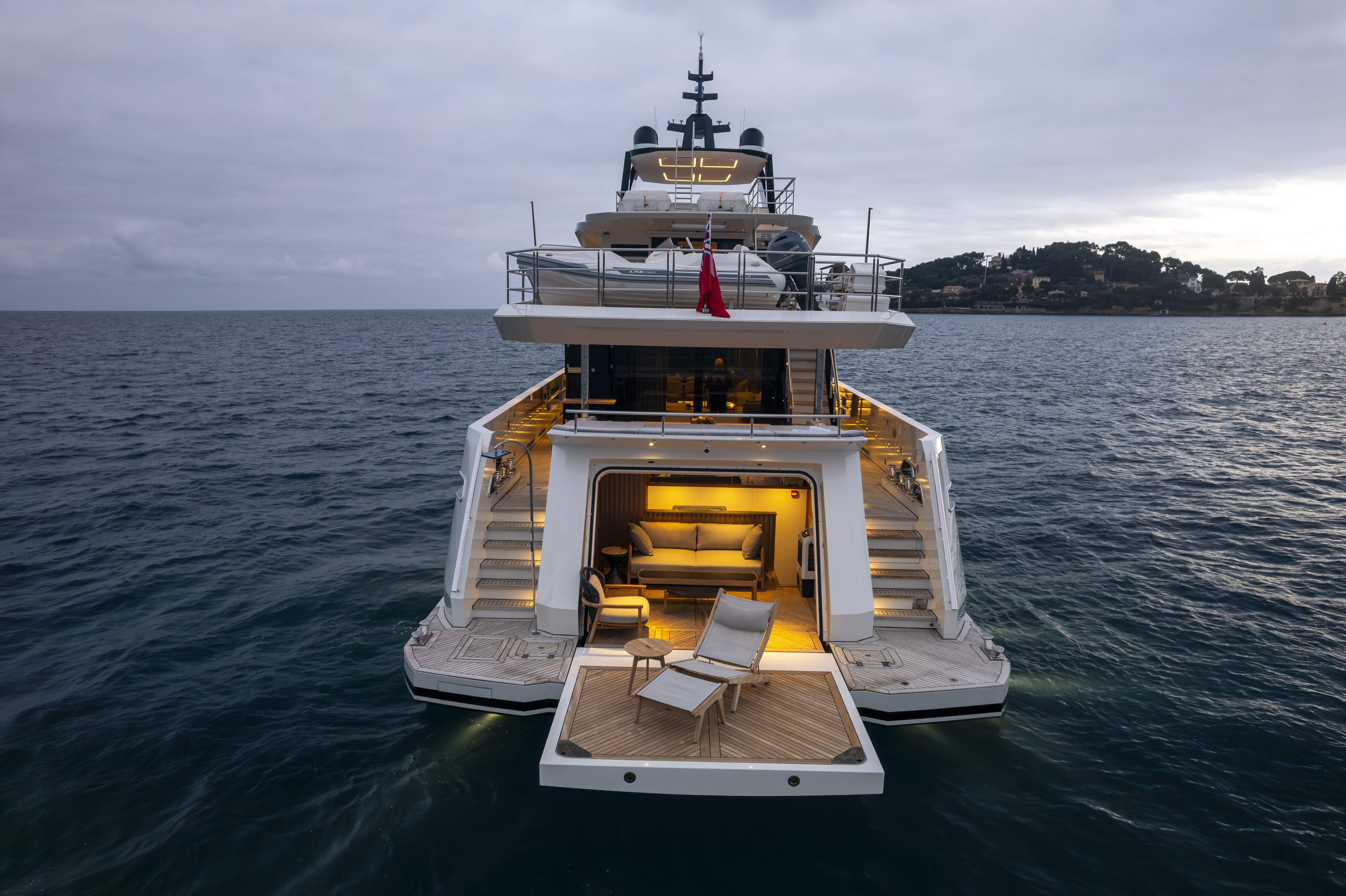 EBYSHINE yacht