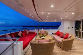 Relaxed lounging on the main deck aft