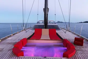 A teak-lined jacuzzi takes centre stage on the foredeck