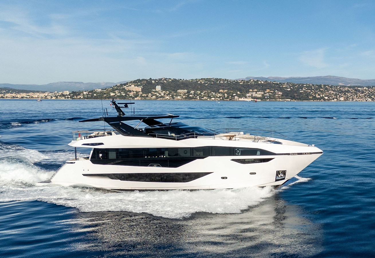 FAMILY SPIRIT yacht