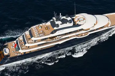 here comes the sun yacht virtual tour