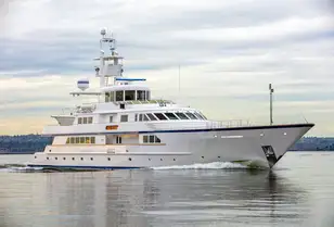 luxury catamaran yachts