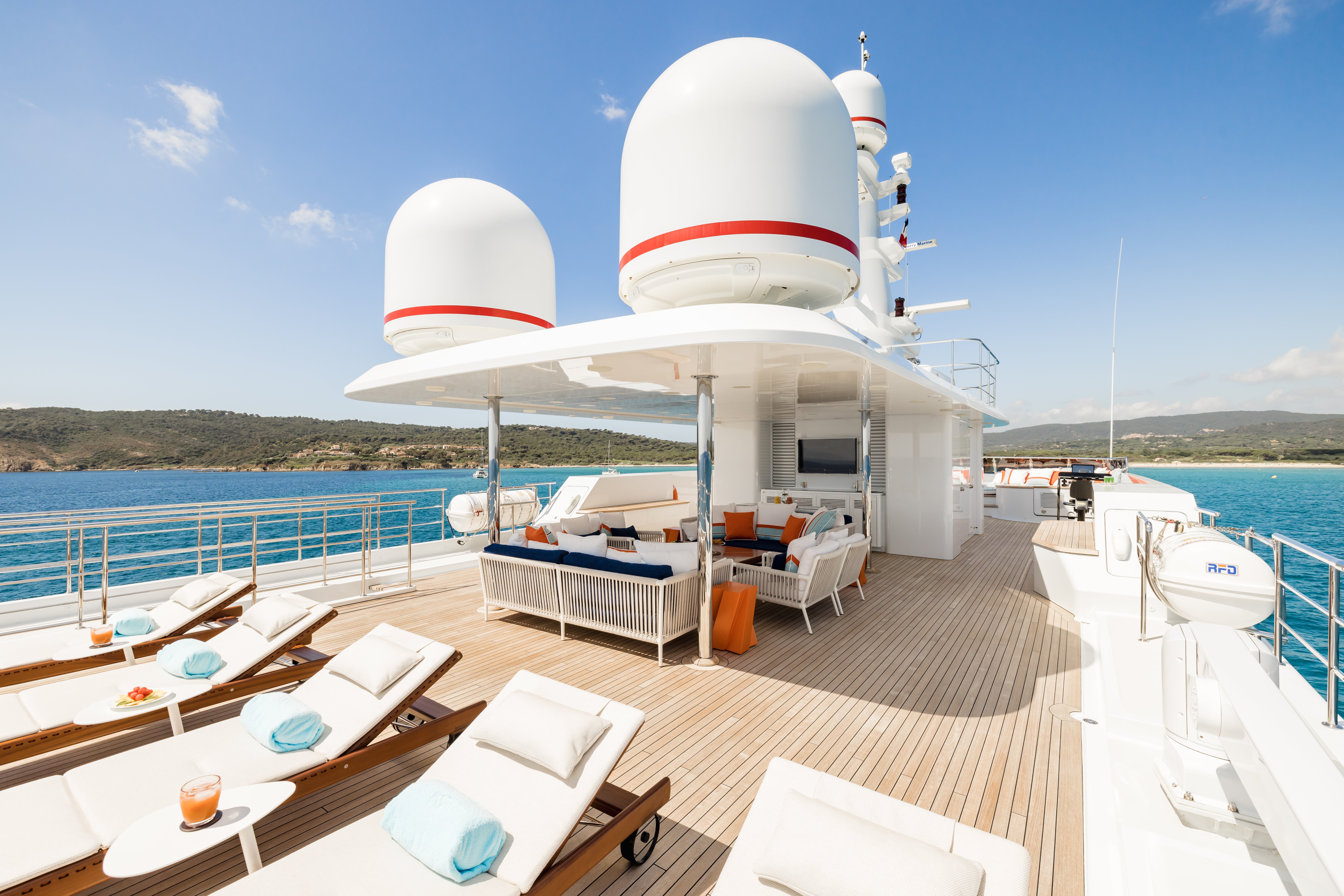 KADIMO'S yacht
