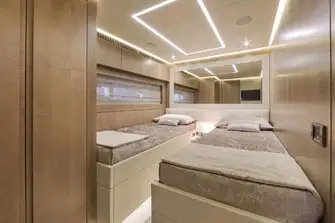 The twin guest suite on the lower deck
