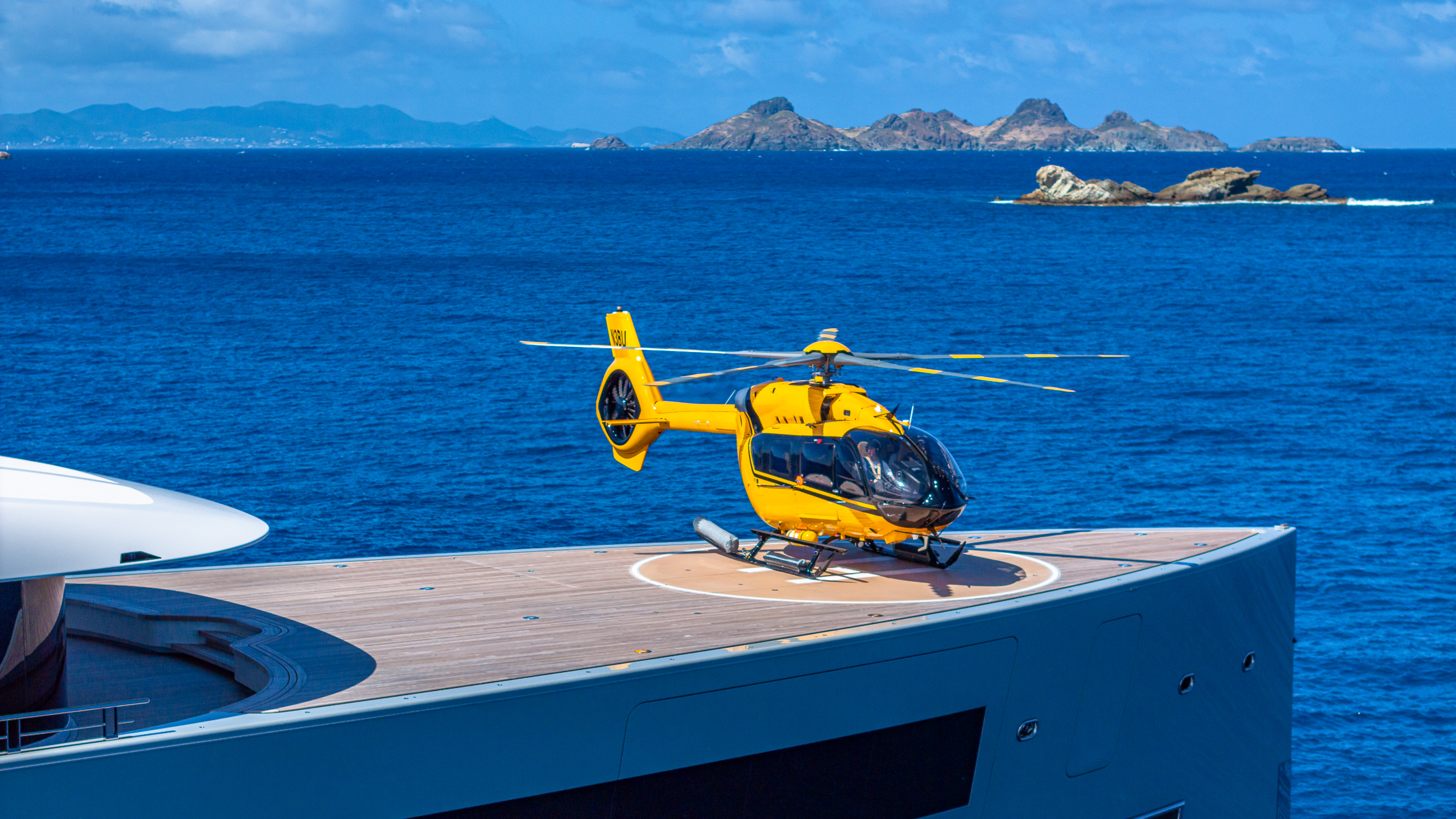 MOONRISE 100m Feadship