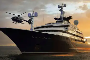 difference between mega yacht and superyacht