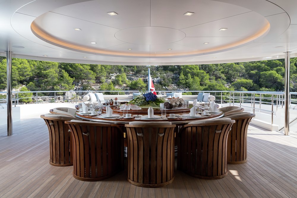 O'PTASIA yacht dining
