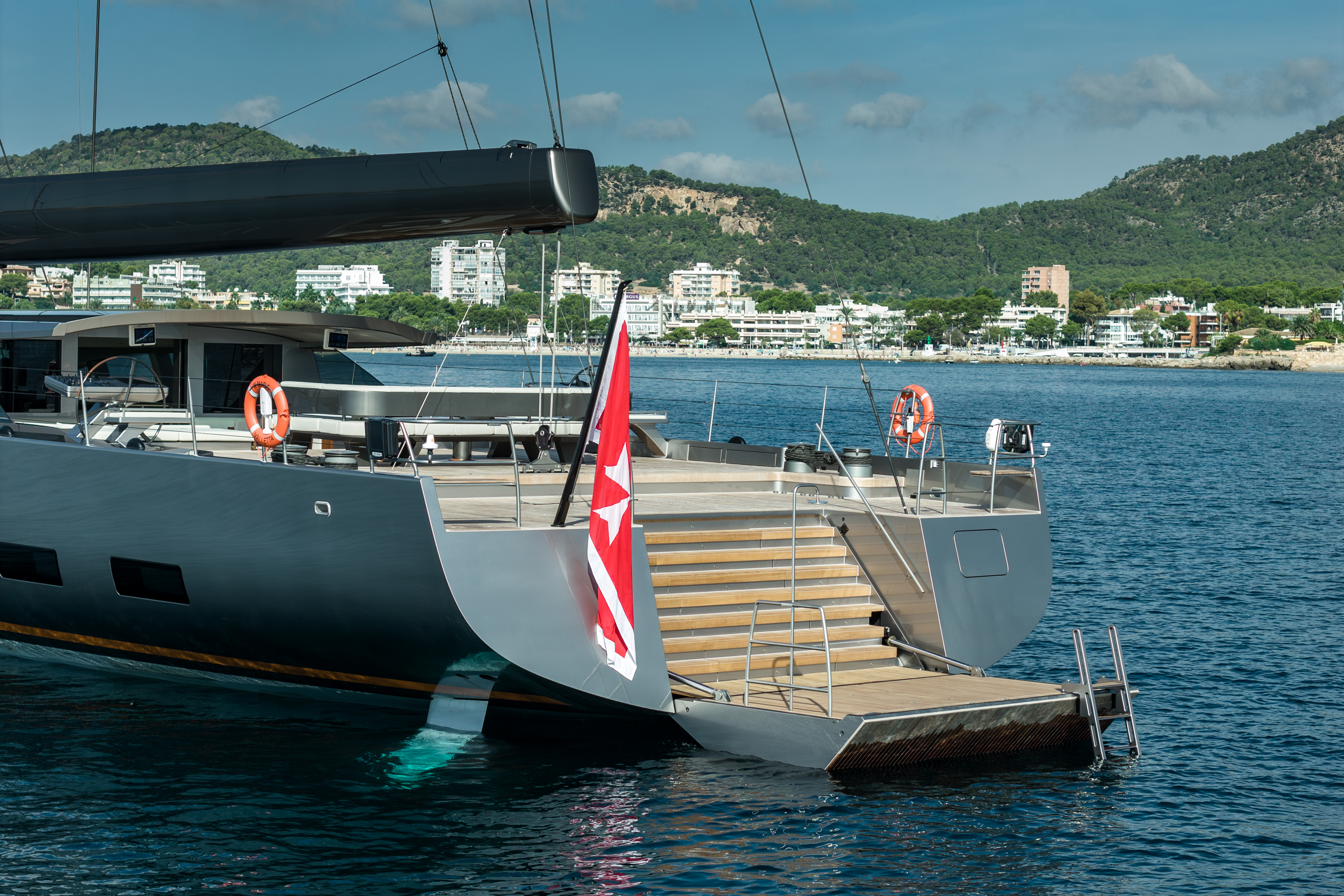 MAGIC sailing yacht