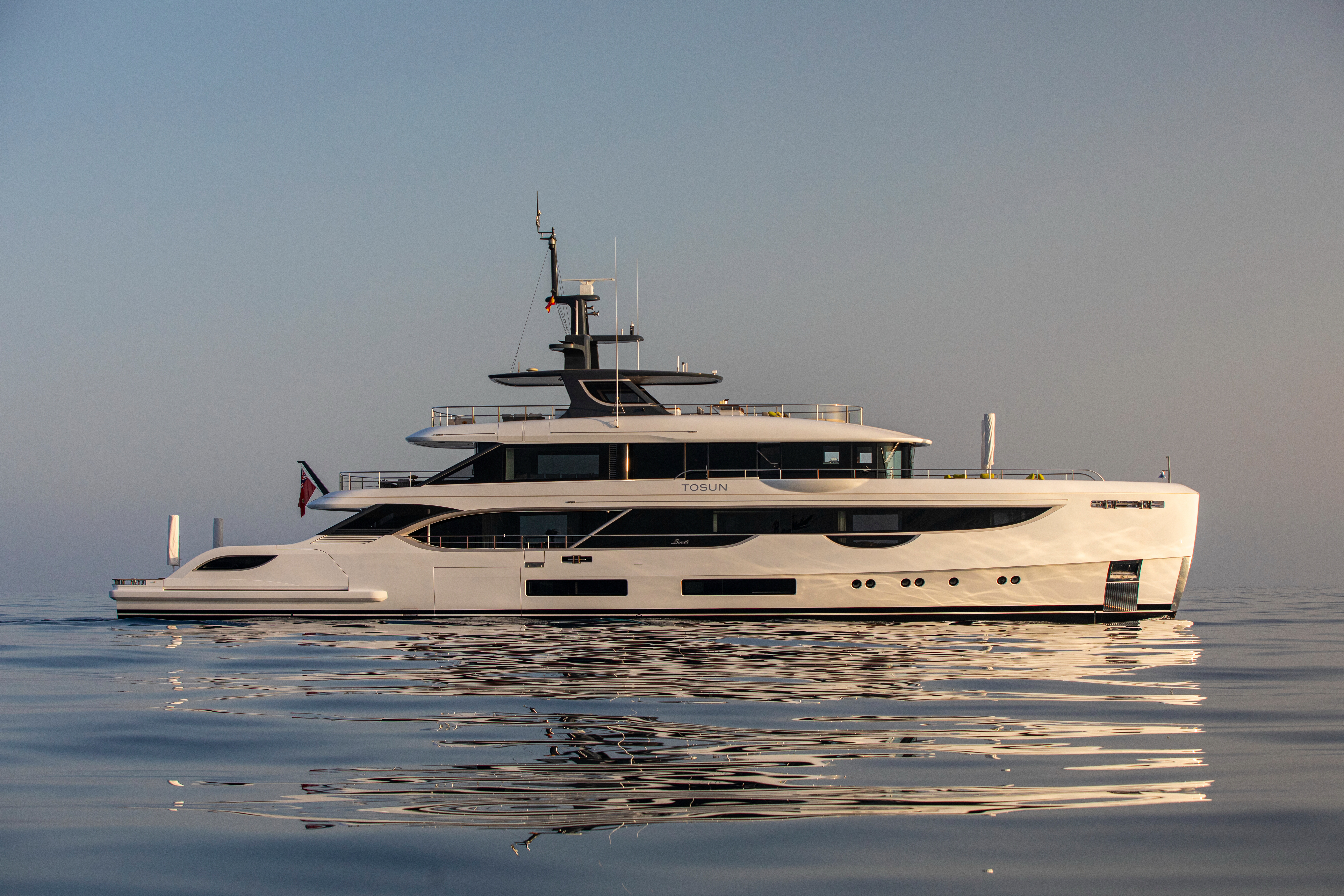 TOSUN Benetti yacht