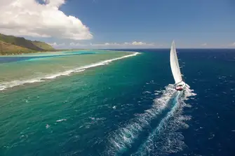 Champagne sailing conditions in the Society Island of Moorea