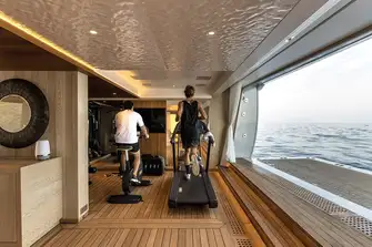 Work out in the sea level gym, enjoy a sauna, massage or beauty treatments, or just relax in the lounge with a cocktail from the bar