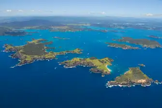 Hundreds of places to explore in New Zealand's Bay of Islands