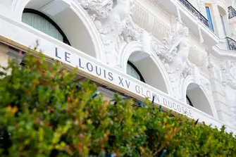 Le Louis XV - Get ready for the dining experience of a lifetime