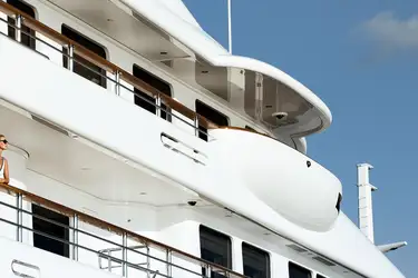 70m charter yacht