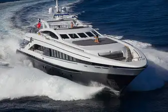 Performance yachts are great for island hopping because you can visit more of them in the time available, but fuel costs will be higher than a displacement yacht