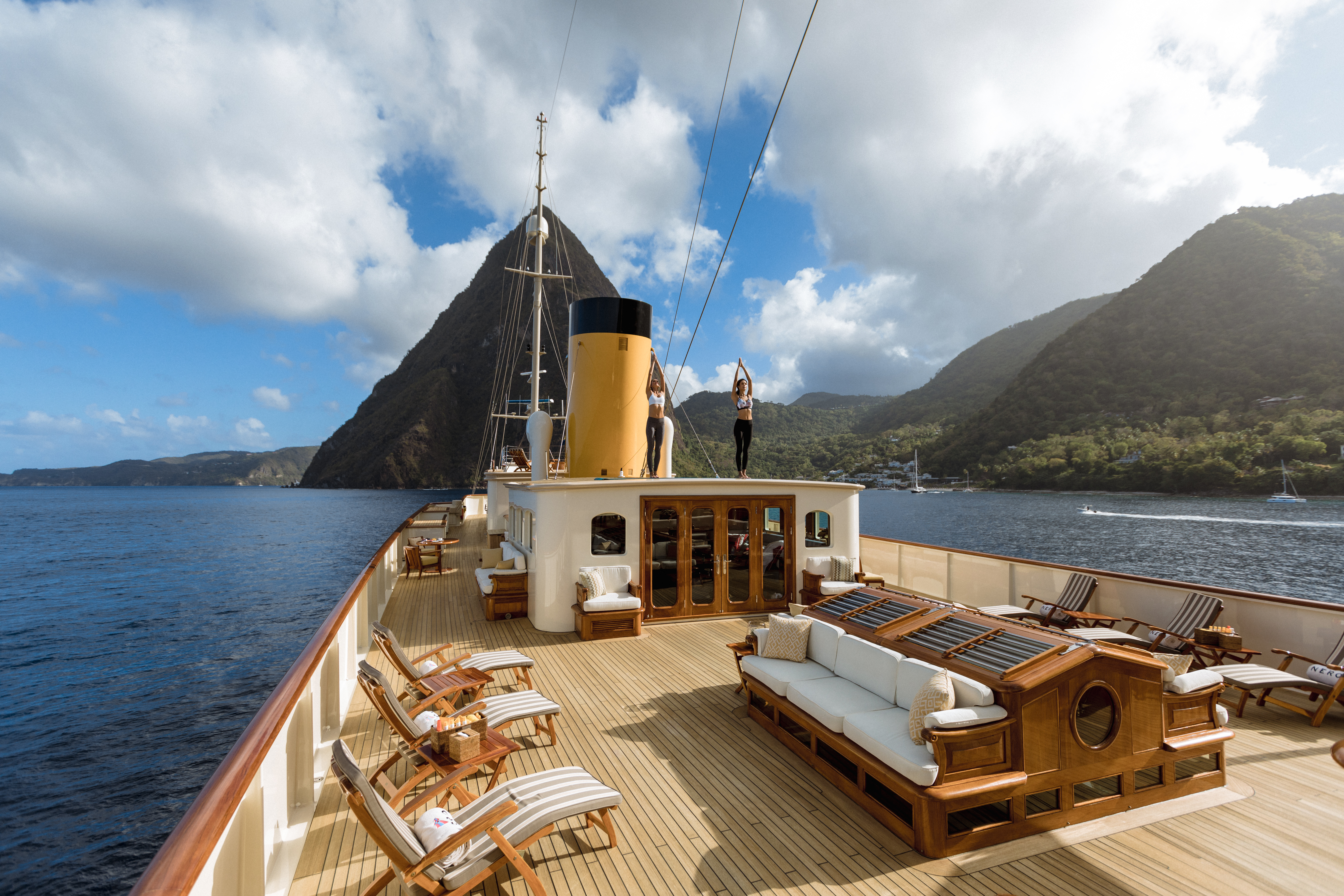 NERO classic superyacht