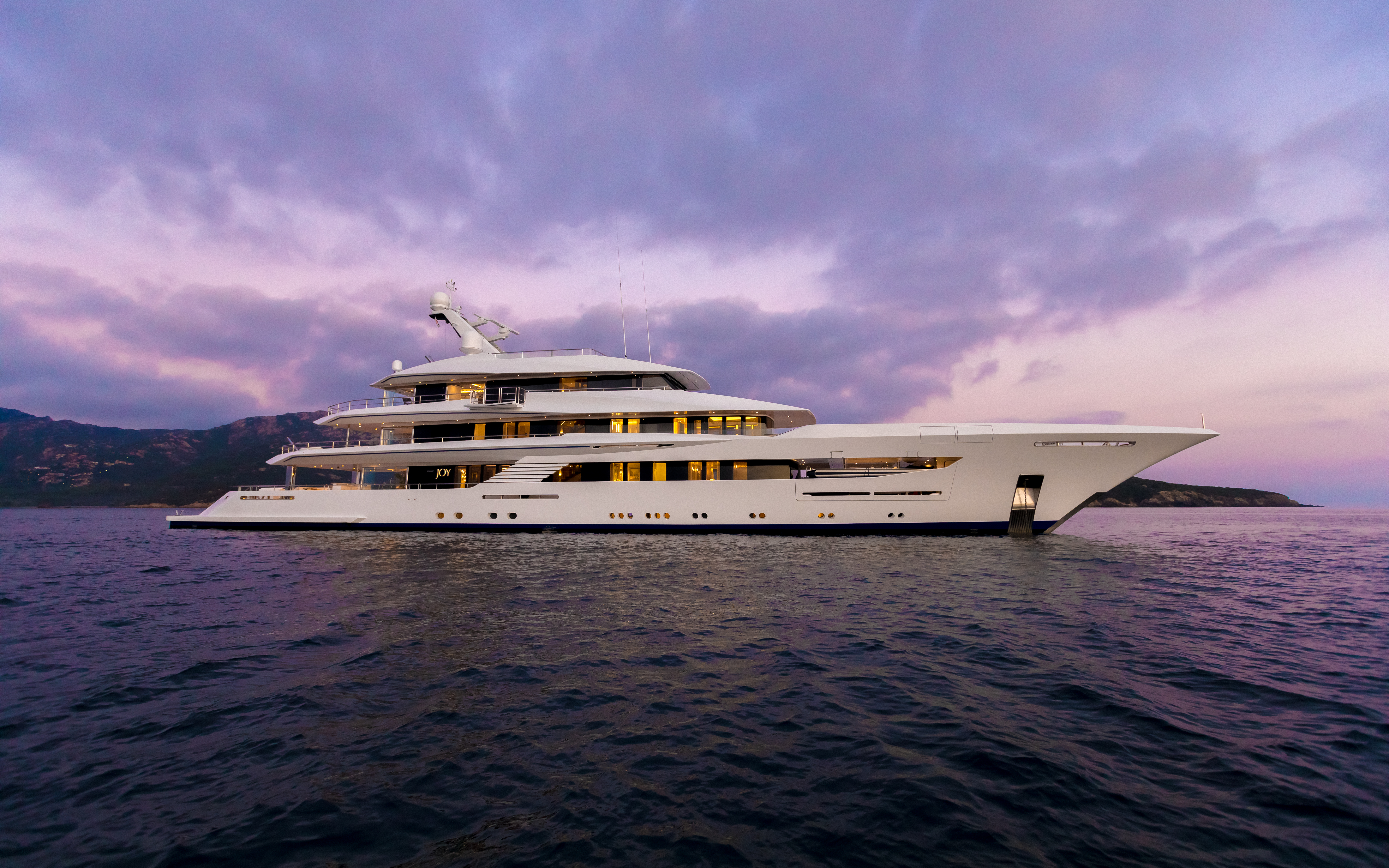JOY superyacht
