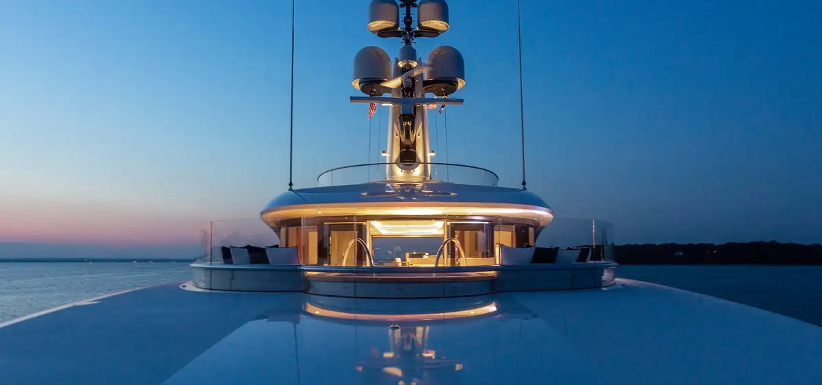 luxe motor yachts