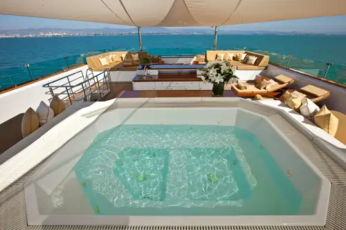 Sun deck jacuzzi