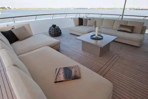 Main deck aft seating area 