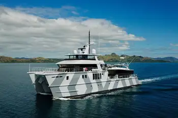 tahiti yacht charter reviews