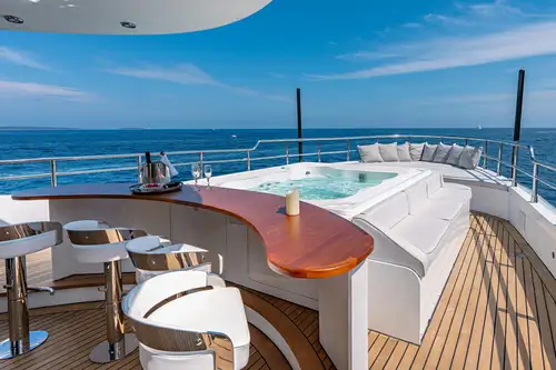 Sun deck jacuzzi