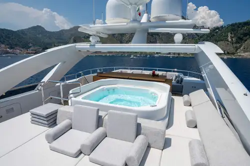 Sun deck jacuzzi