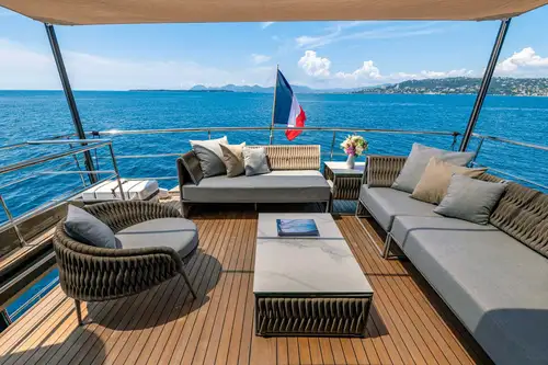 KOKONUT'S WALLY 00008025