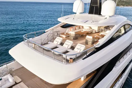 Sun deck aft view