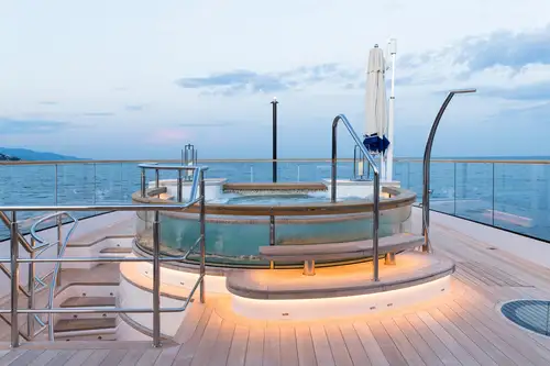 Sun deck jacuzzi