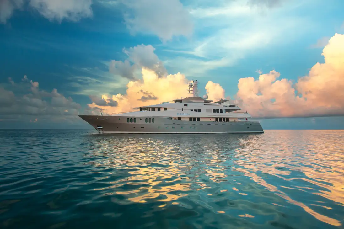 dream boat mega yacht